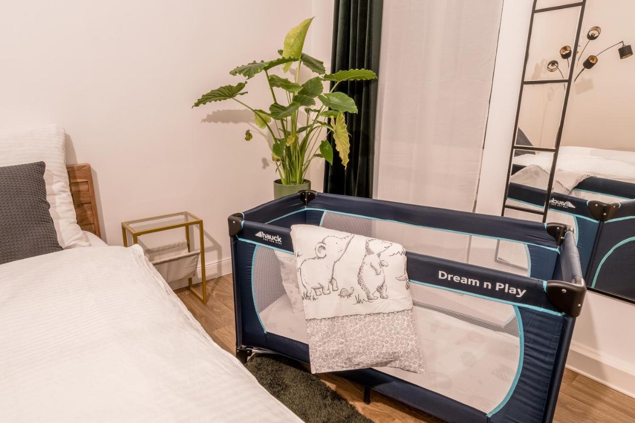 Leben Wie Ein Kreuzberger Altbau Charme Mit Stuck In Bester Kiezlage Berlin Bagian luar foto